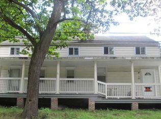 85 Old Glenham Rd, Fishkill, NY 12524