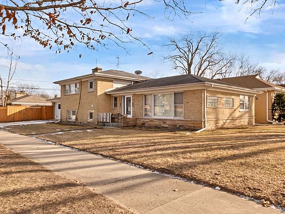 2nd image of 4255 Birchwood Ave