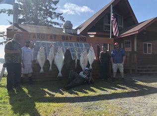 360 Max Italio Dr, Yakutat, AK 99689