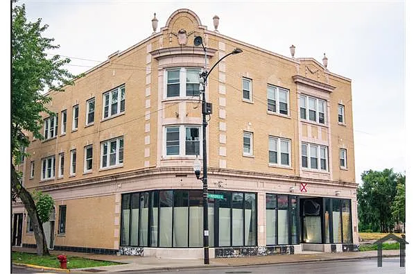 Building Photo - 4315 W Roosevelt Rd