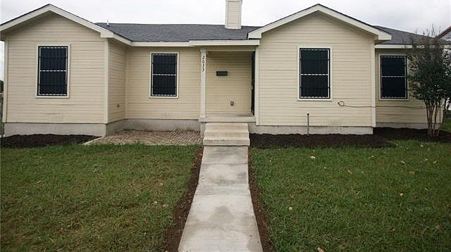1st image of 2633 Berryhill Dr