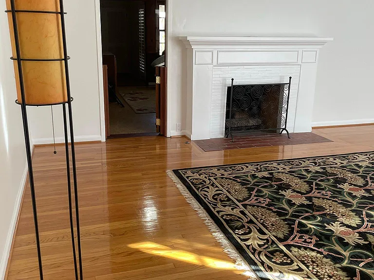 4838 Cartwright Ave — Photo 7