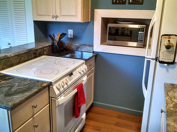 4th image of 9195 E Lehigh Ave APT 125