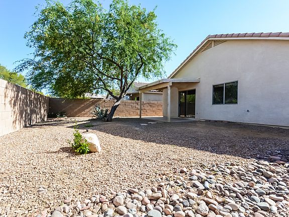 5th image of 7155 S Pebble Shore Dr
