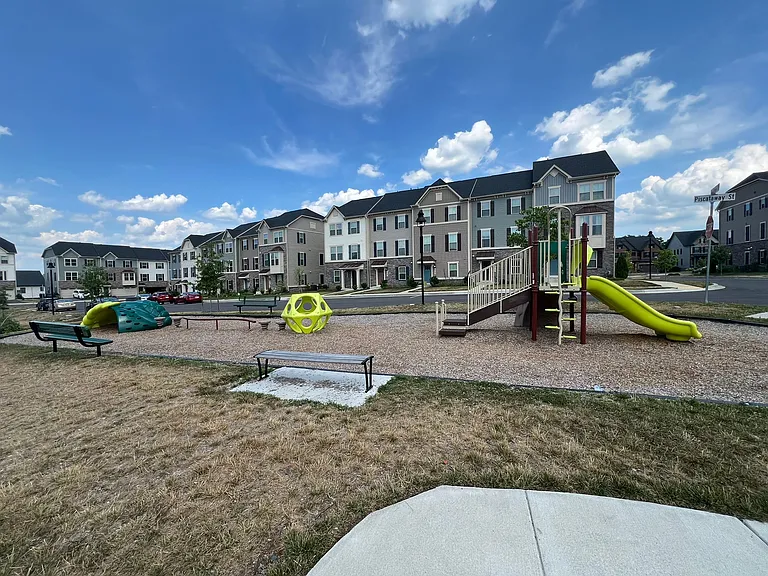 10111 Bluegill St — Photo 26