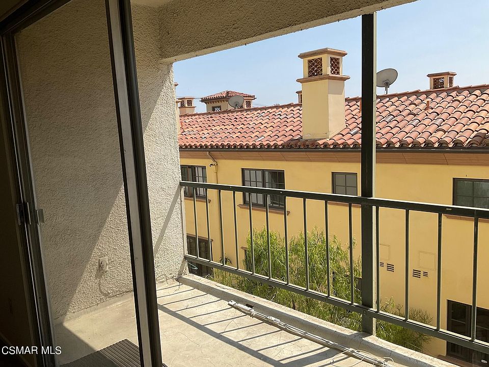 1st image of 1015 N Michillinda Ave APT 207
