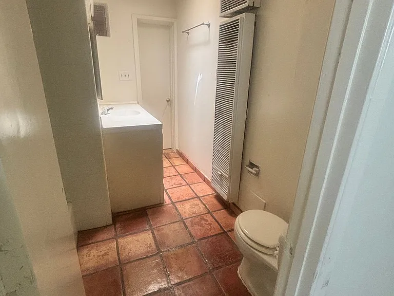 1409 S Mill Ave — Photo 25