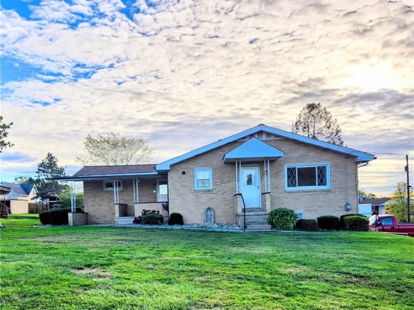 417 Traction Ave, Derry, PA 15627