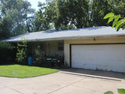 5820 N 78th St, Omaha, NE, 68134