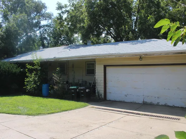 5820 N 78th St, Omaha, NE 68134