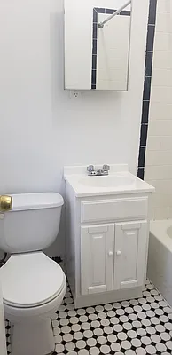 Rented by The Brokerage Group LLC | media 11