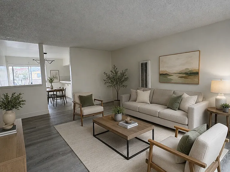 14514-14518 S Berendo Ave — Photo 14