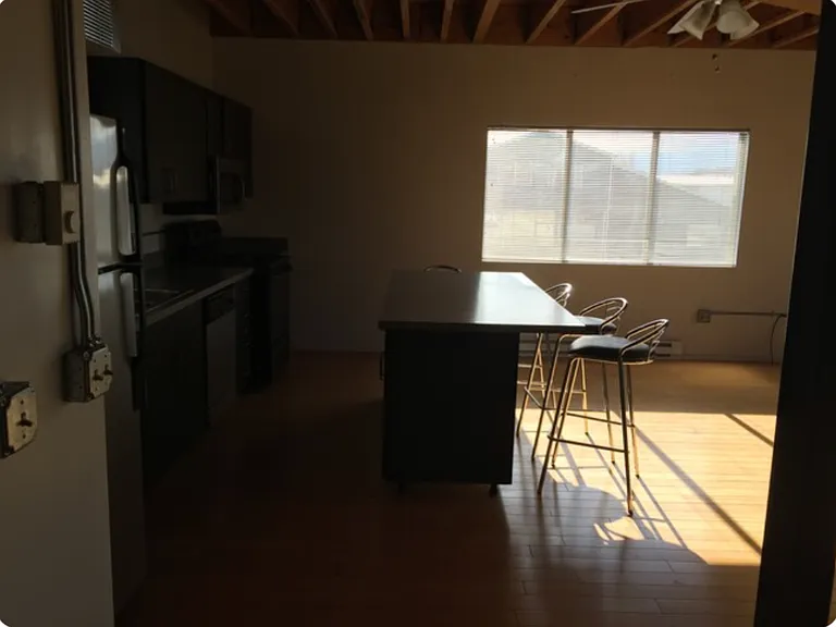 577 Turner Ln #A — Photo 8