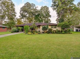 1034 Highland Park Dr, Baton Rouge, LA 70808
