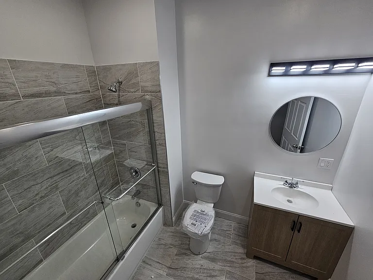 406 Main St #2 — Photo 28