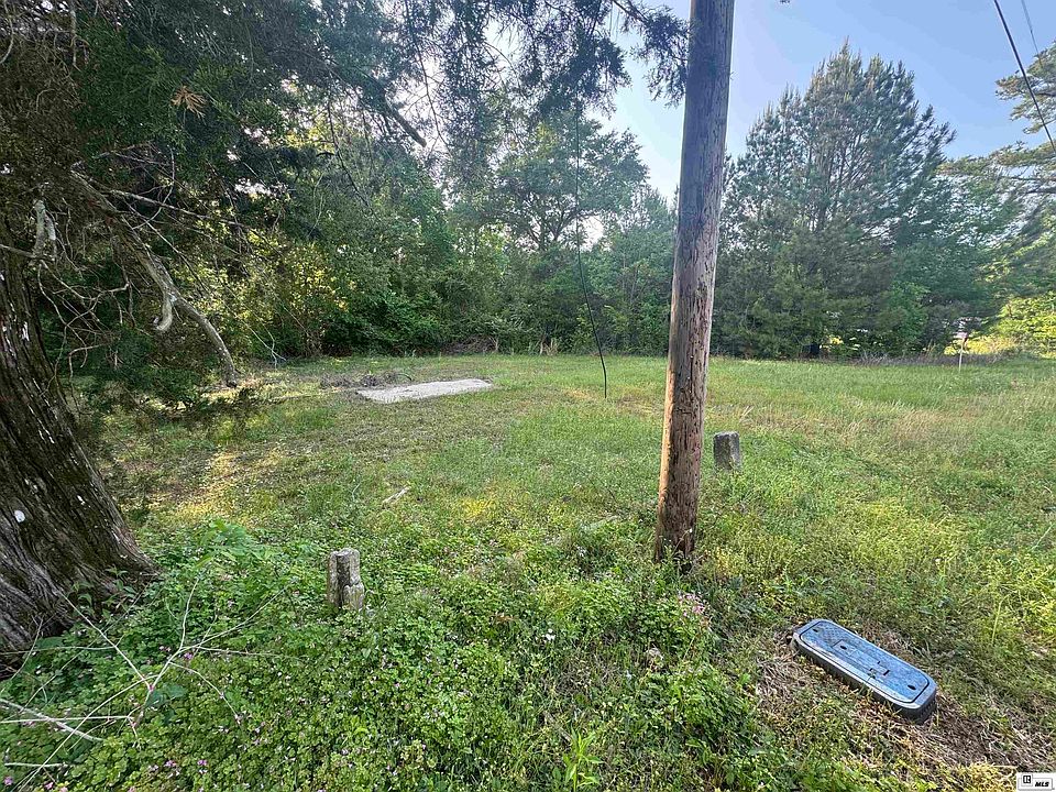 2nd image of 222 Dayton Ave