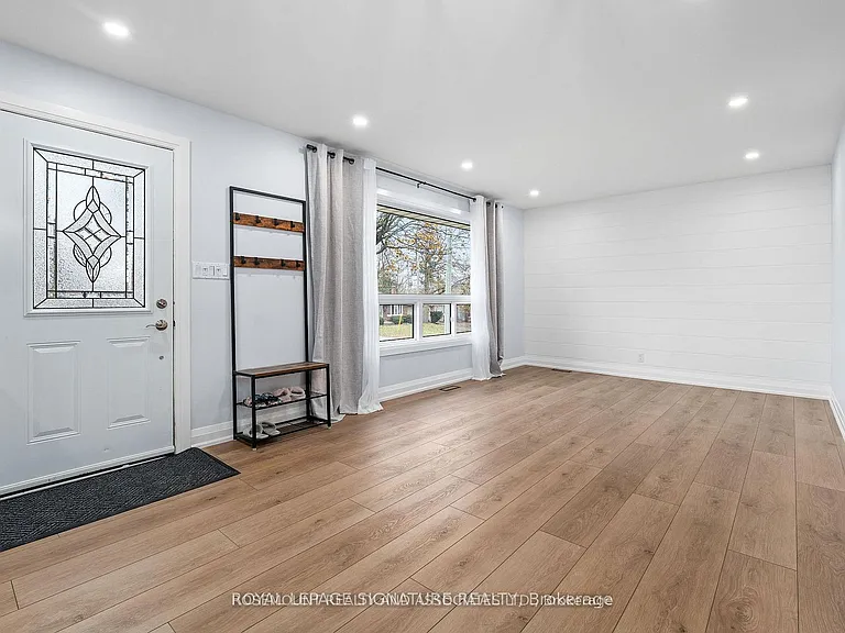480 Browning St — Photo 9