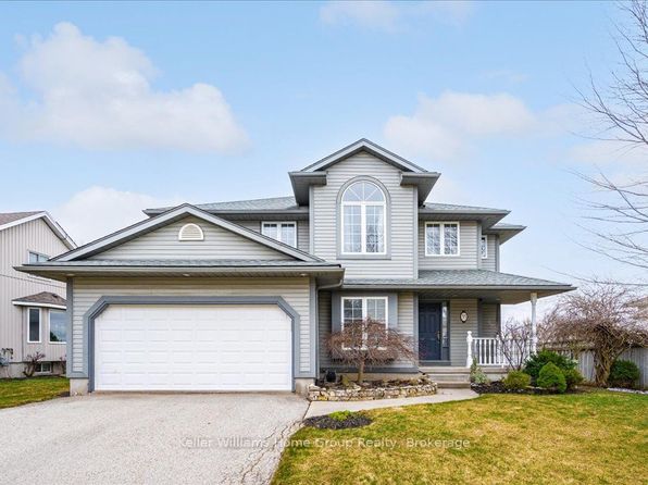 35 Thomas Blvd, Centre Wellington, ON N0B 1S0