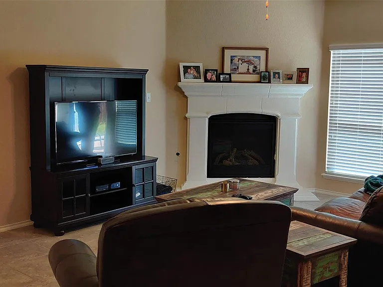 9821 Prairie Dog Ln — Photo 7