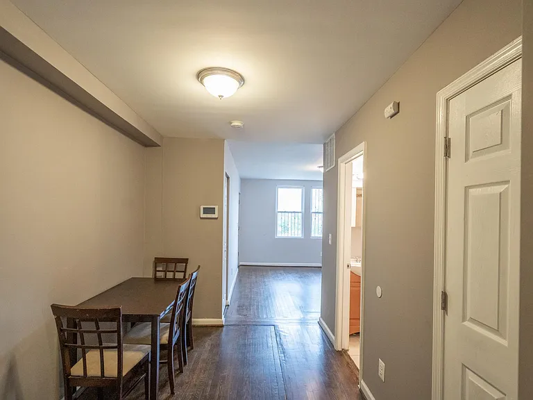 1247 Meigs Pl NE #1 — Photo 8