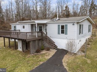 115 Hill Rd, Barto, PA 19504