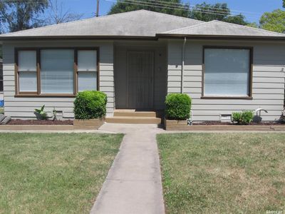 1130 Woodrow St, Lodi, CA, 95240