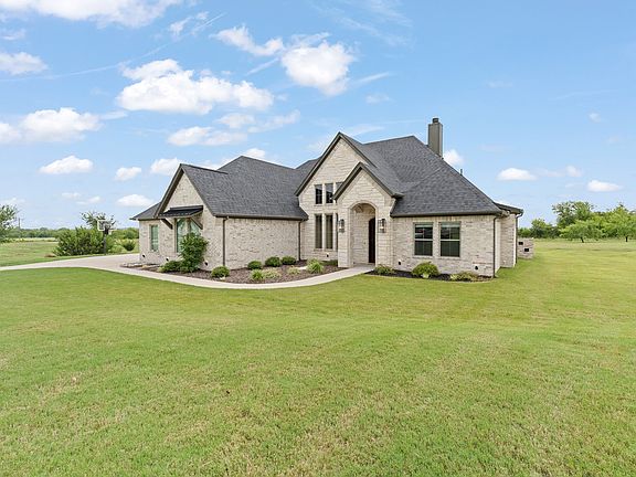 2nd image of 6048 Bella Terra Ln