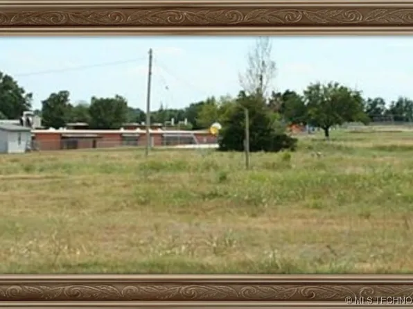 2909 Pheasant Ct, Bartlesville, OK 74006