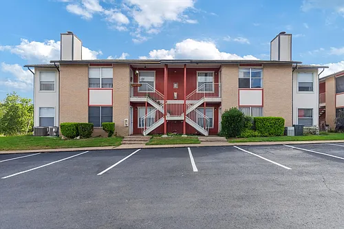 Langtry Apartments Photo 1