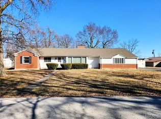 718 Prairie St, Monroe City, MO 63456