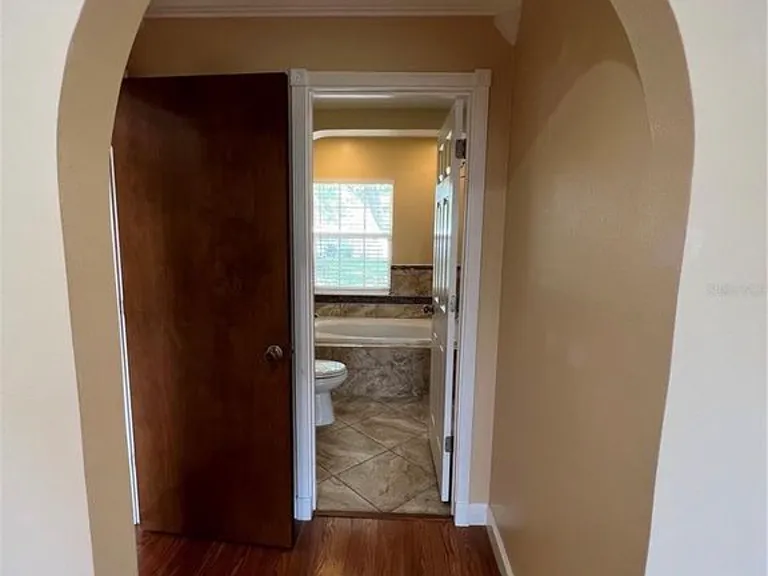 8008 Eden Park Rd — Photo 13