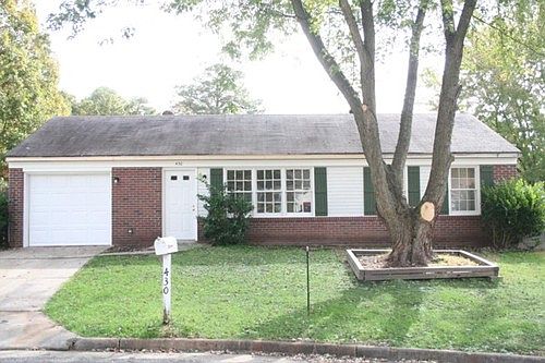 2nd image of 430 Aspen Dr