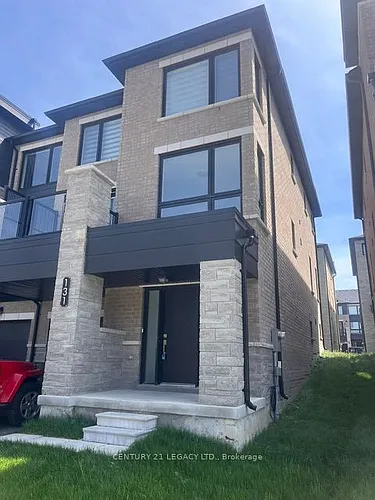 131 Blue Forest Cres Photo 1