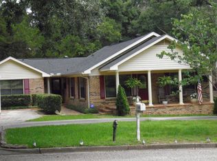 5418 Yucca Dr, Mobile, AL 36693