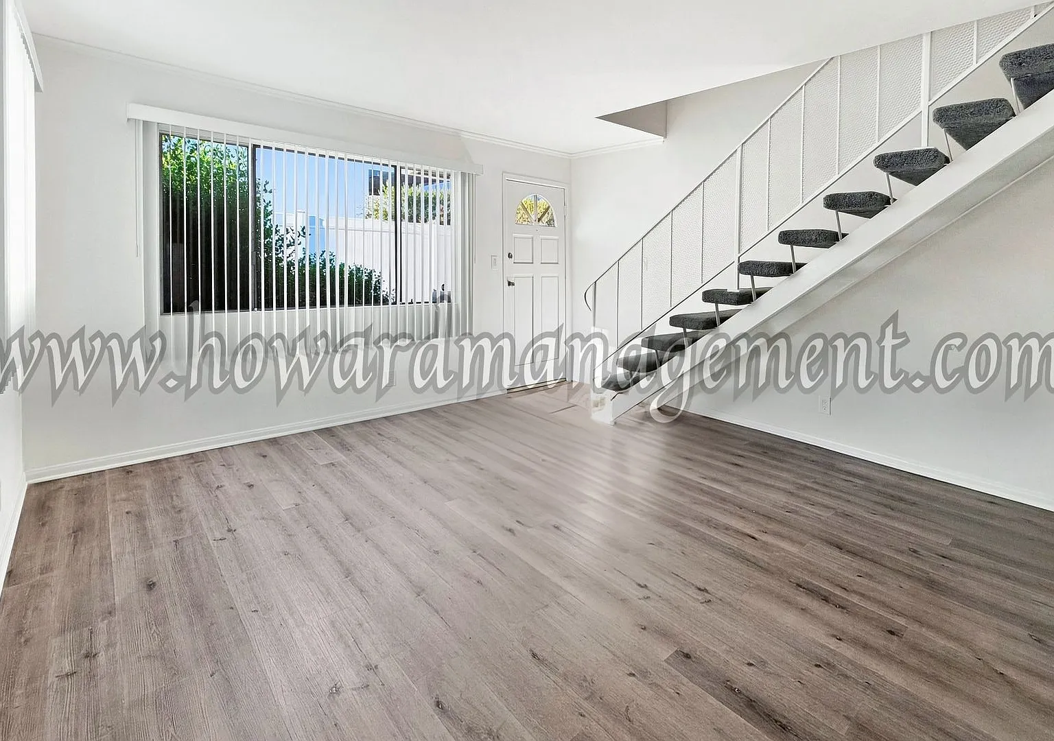 5238 Tilden — Photo 3
