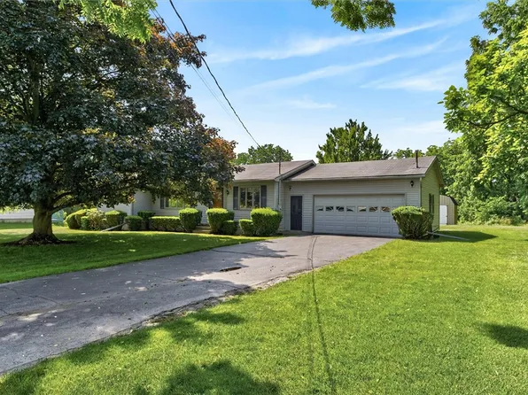 417 North Ave, Penn Yan, NY 14527