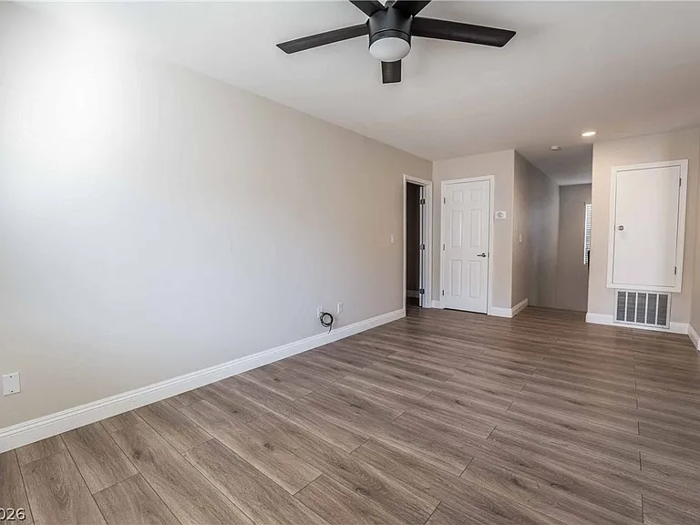 2647 Good Fellows St — Photo 15