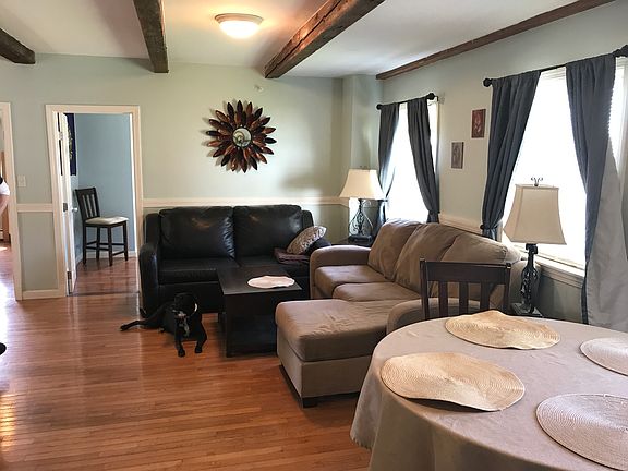 3rd image of 34 Floral Ave APT 4