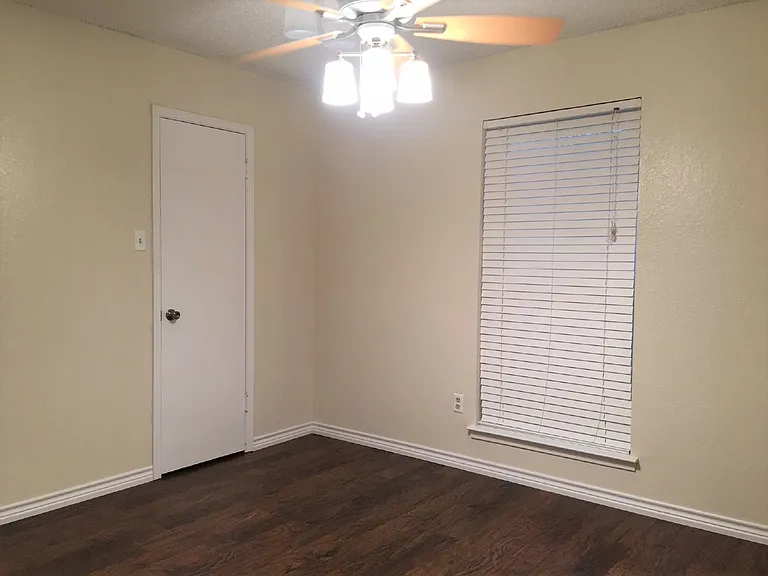 606 Circle Creek Dr — Photo 9