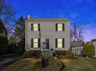 300 S Garfield St, Arlington, VA 22204
