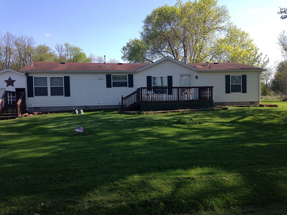 1st image of 211 E Ann St