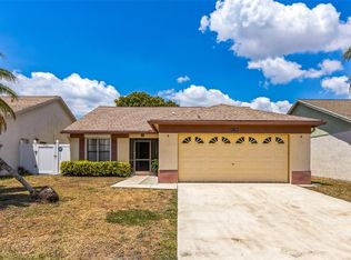 5156 Arbor Glen Cir, Lake Worth, FL 33463