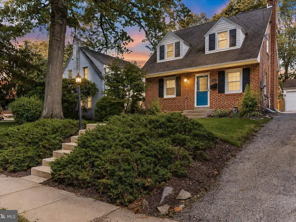 227 Sandy Bank Rd, Media, PA 19063