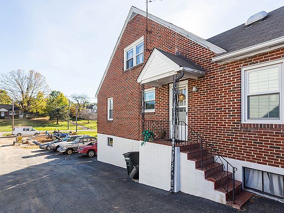 3rd image of 1205 Washington Ave