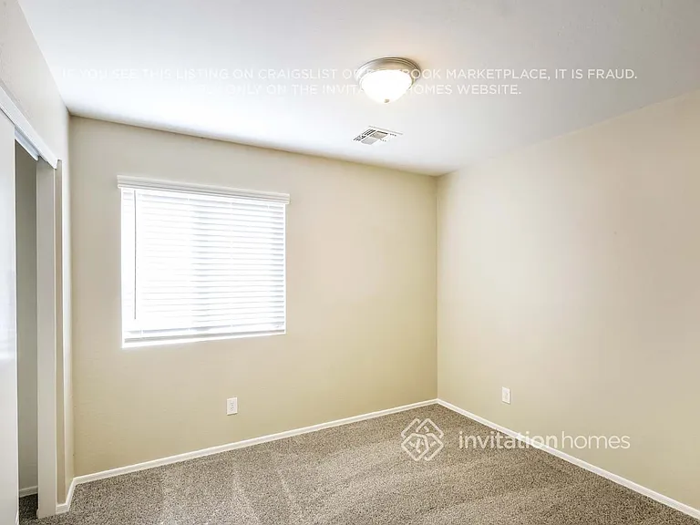 12470 W Hearn Rd — Photo 12