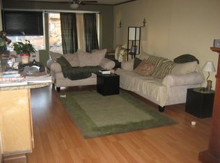 100 York St APT 3D, New Haven, CT 06511