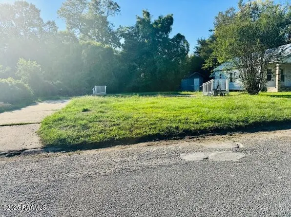 728 Saint Cyr Ave, Opelousas, LA 70570