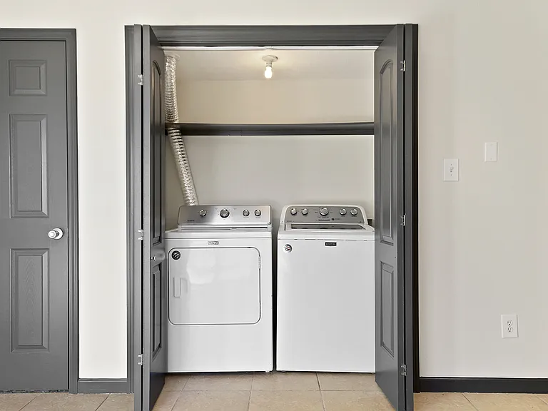 2301 Primrose Dr #9B — Photo 10