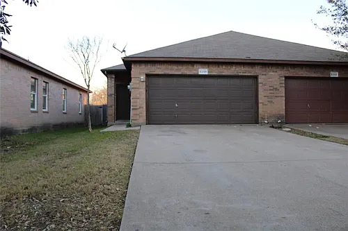 1249 Redman Ave Photo 1