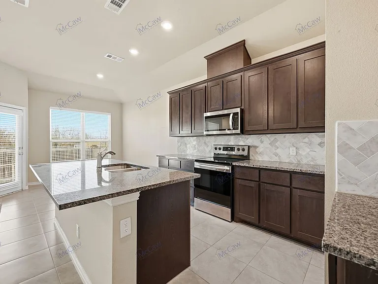 1409 Raleigh Path Rd — Photo 8
